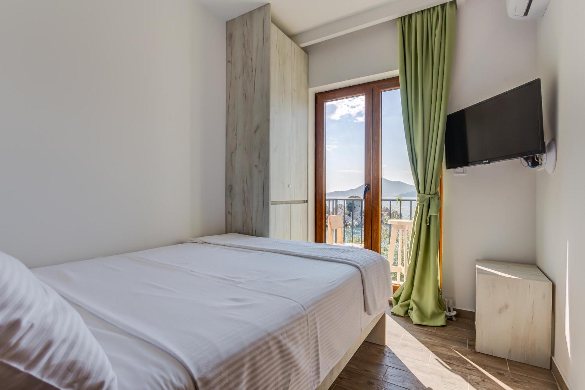 Mima Apartments Sveti Stefan Exterior photo