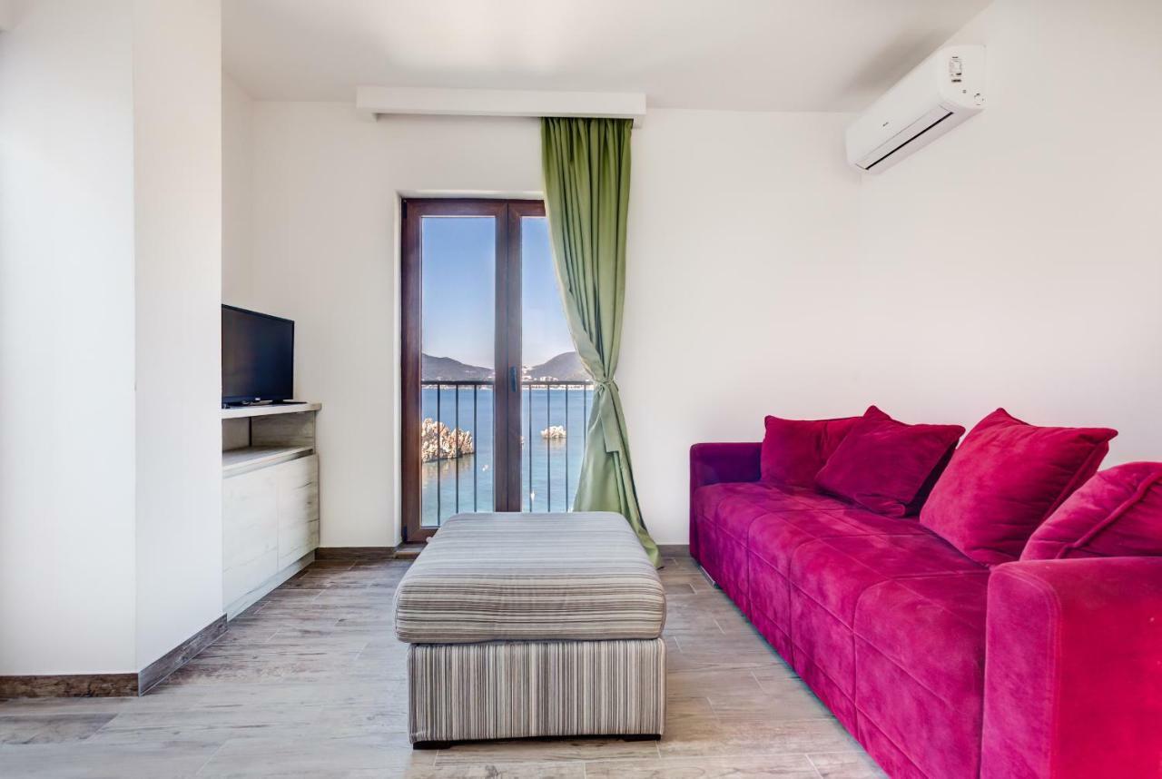 Mima Apartments Sveti Stefan Exterior photo