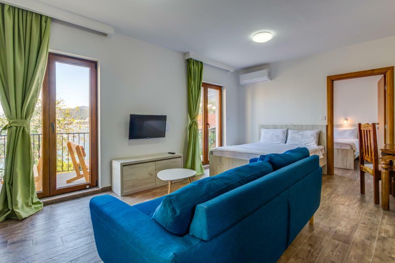 Mima Apartments Sveti Stefan Exterior photo